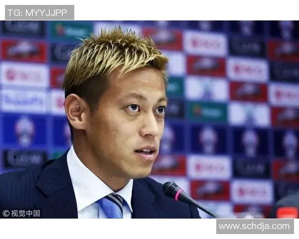 费尔南迪尼奥的传奇足球生涯与对中国足球的深远影响探讨 费尔南迪尼奥的传奇足球生涯与对中国足球的深远影响探讨