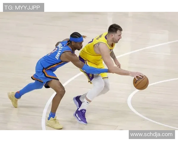 西部强队连番挑战雷霆,球队状态引关注 西部强队连番挑战雷霆,球队状态引关注