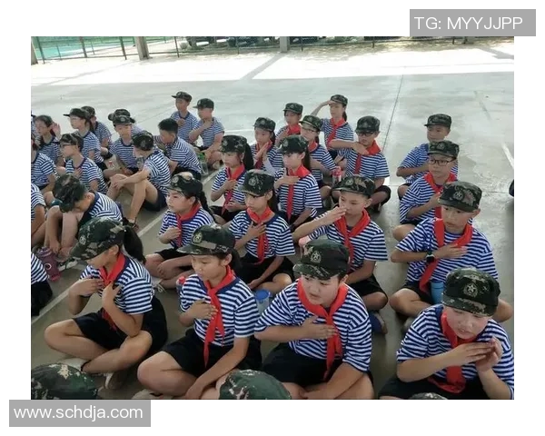 新世纪学校足球比赛精彩直播全程回顾与精彩瞬间分享