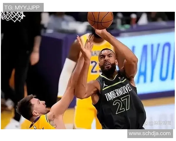 热火与湖人激战正酣超清画面尽显篮球魅力与精彩瞬间 热火与湖人激战正酣超清画面尽显篮球魅力与精彩瞬间