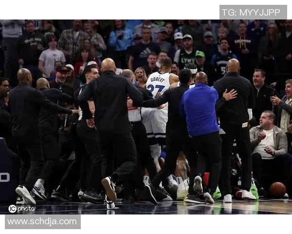 森林狼与活塞精彩对决视频回顾及赛后分析分享 森林狼与活塞精彩对决视频回顾及赛后分析分享