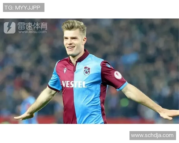 罗森博格对阵莱西比红牛的精彩对决分析与赛前展望 罗森博格对阵莱西比红牛的精彩对决分析与赛前展望